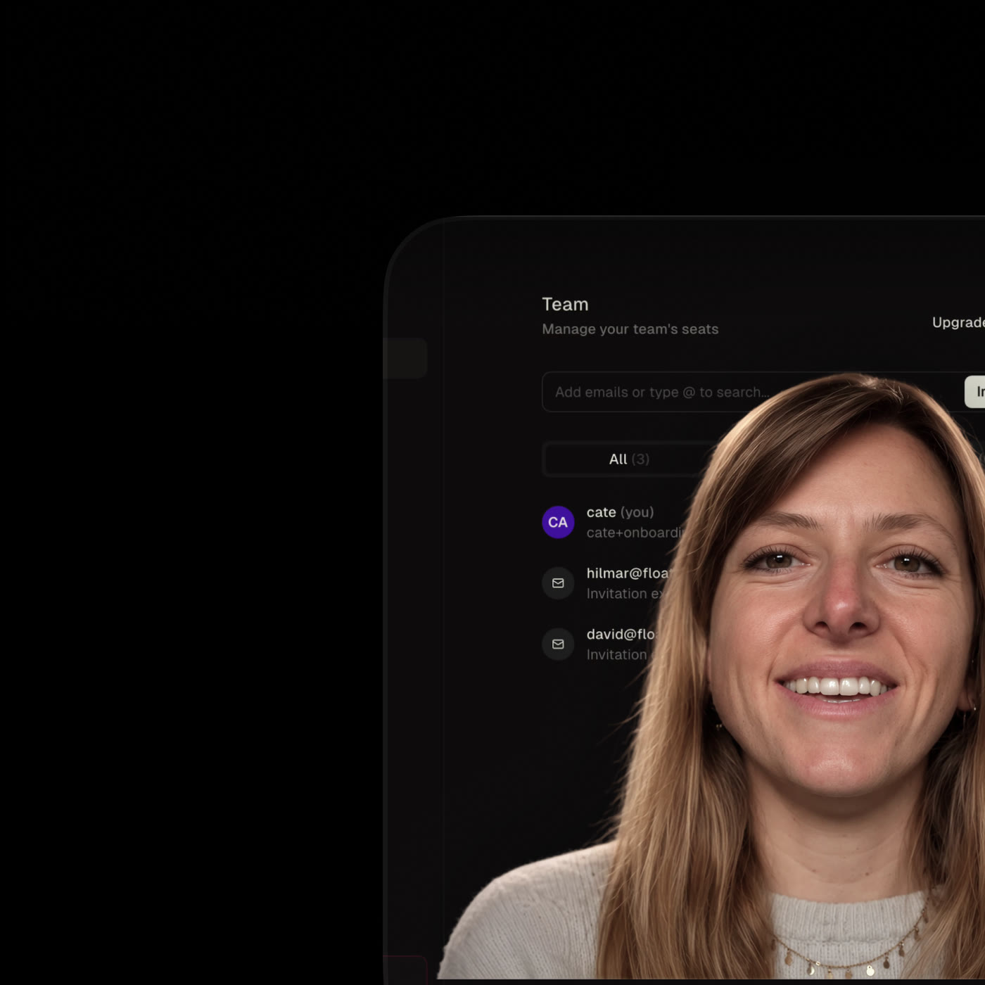 A presenter recording a tutorial on screen and camera in Supercut